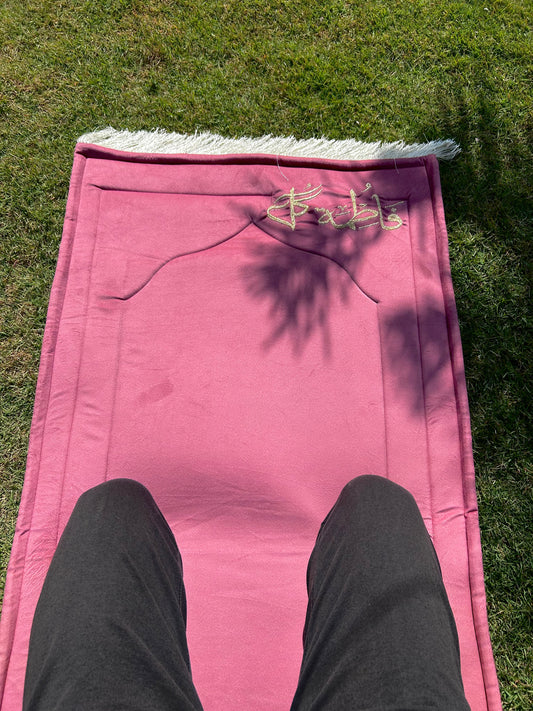 Square-Top Padded Prayer Mat